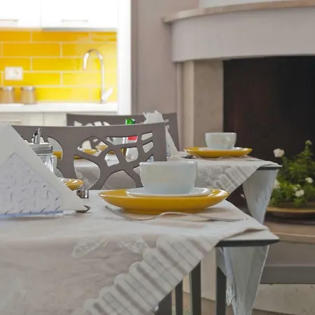 Alojamento de Acomodação e Pequeno-almoço Mamma Carolina 3*