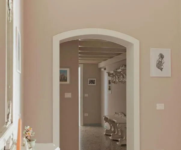 住宿加早餐酒店 Mamma Carolina Sanarica